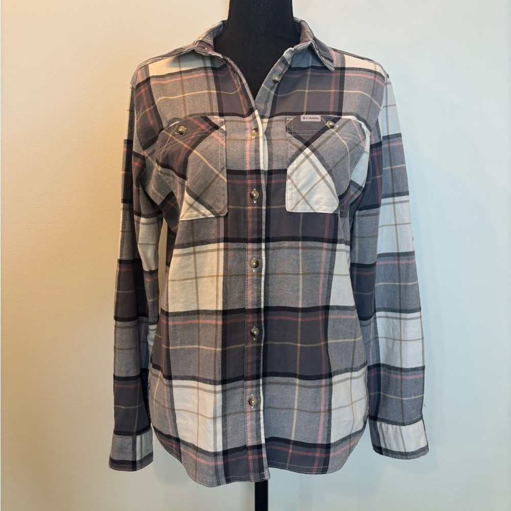 Columbia‎ Women’s Plaid Button Down Shirt Size S with Roll Sleeves